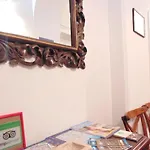 招待所 亚诺维奇客房及公寓酒店