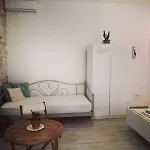 亚诺维奇客房及公寓酒店