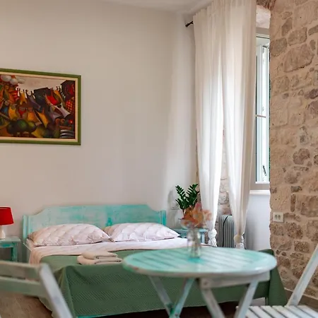 Guest house And Djanovic Split