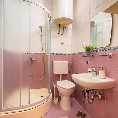 And Djanovic 3* Split