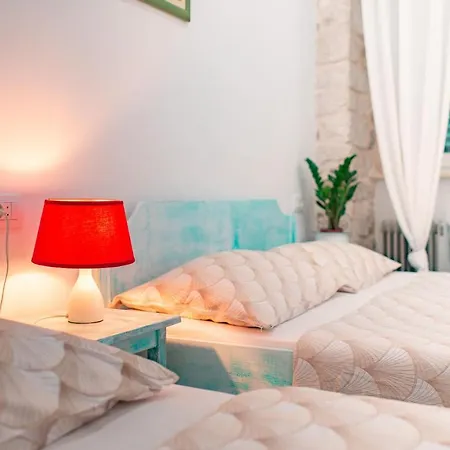 Gostinjska kuća And Djanovic Split