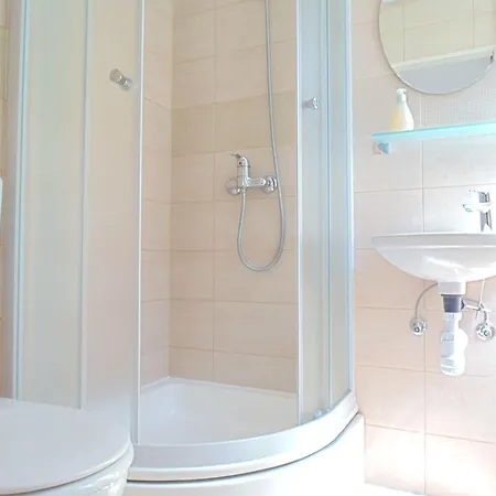 And Djanovic Gostinjska kuća Split