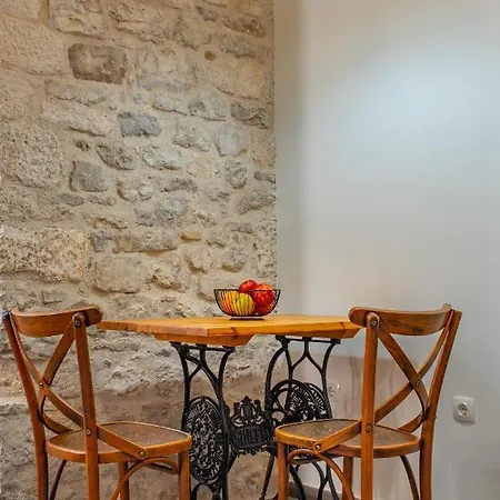 Guest house And Djanovic