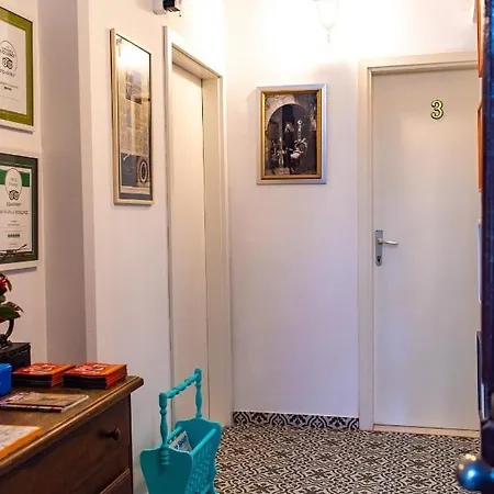 And Djanovic Guest house